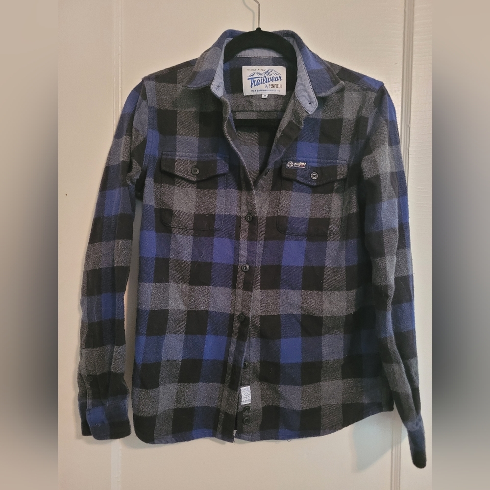 Trailwear by Penfield thick flannel shirt